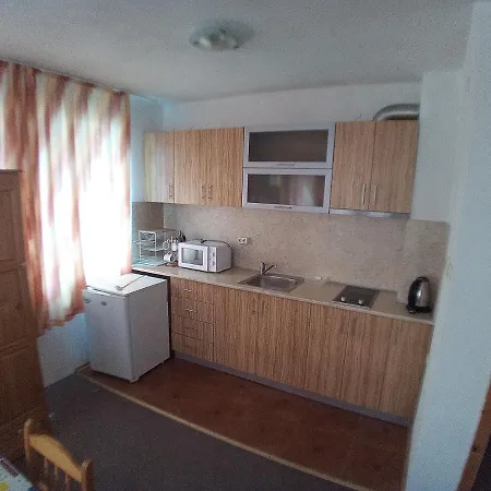 Zlatevi 3* אובזור