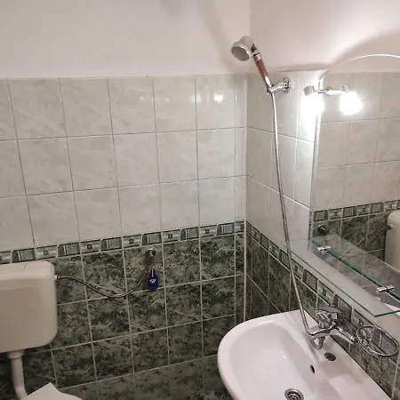 Zlatevi אובזור