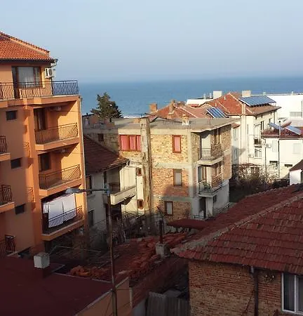 בית הארחה Zlatevi