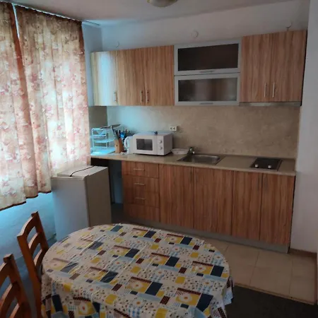 게스트하우스 Zlatevi 오브조르